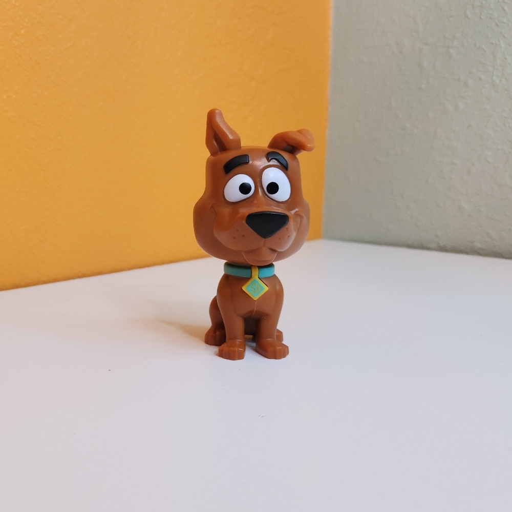 McDonald’s Toy Scooby Doo Bobblehead
